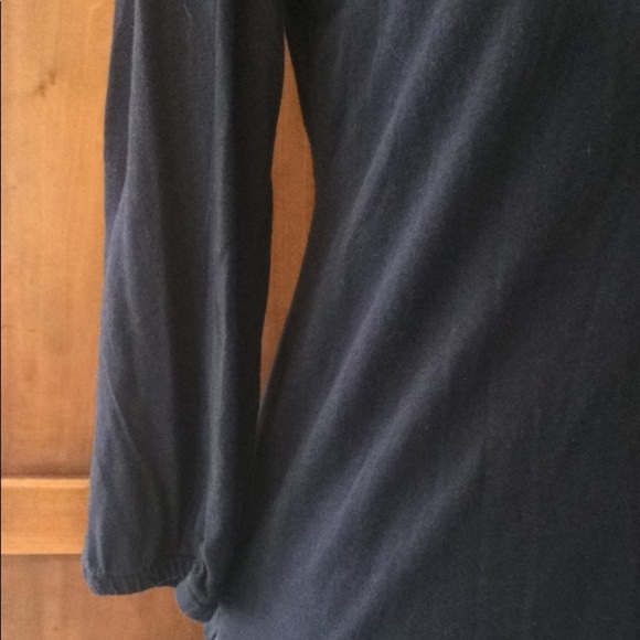 Jones New York Keyhole Ruffle Blouse - Picture 4 of 6